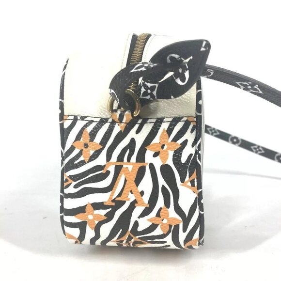 LOUIS VUITTON M67883 Monogram jungle Beach porch bag Shoulder Bag - Picture 12 of 15